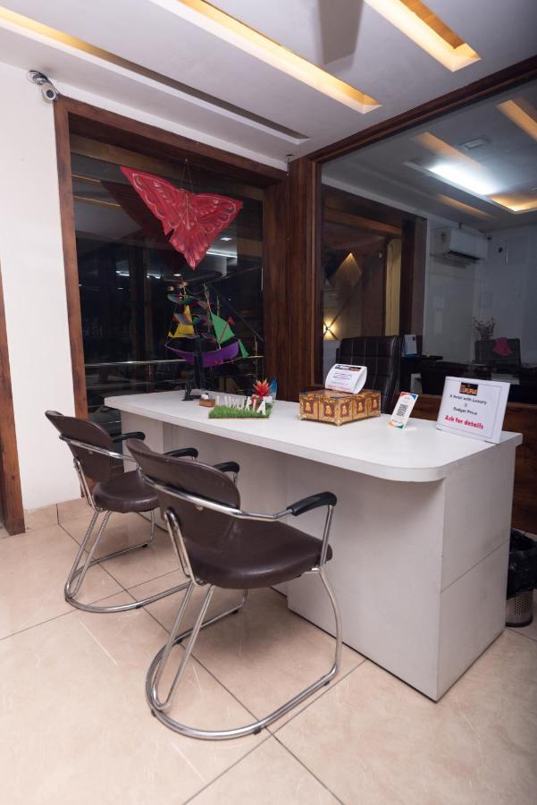 Hotel Luxuria Ludhiana Zewnętrze zdjęcie