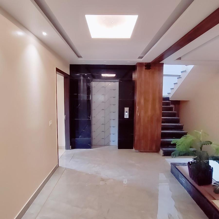 Hotel Luxuria Ludhiana Zewnętrze zdjęcie