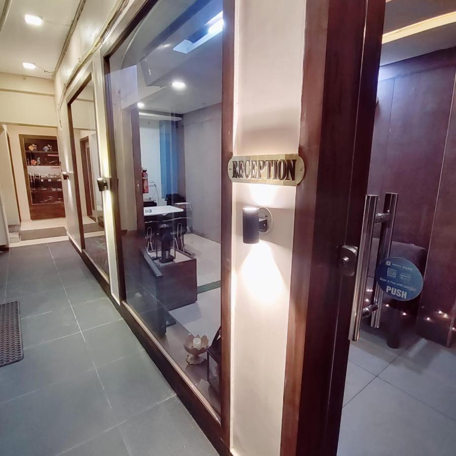 Hotel Luxuria Ludhiana Zewnętrze zdjęcie