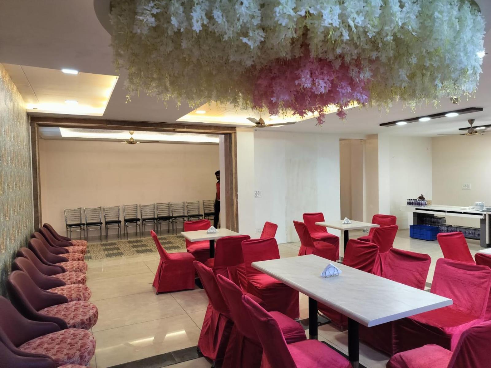 Hotel Luxuria Ludhiana Zewnętrze zdjęcie
